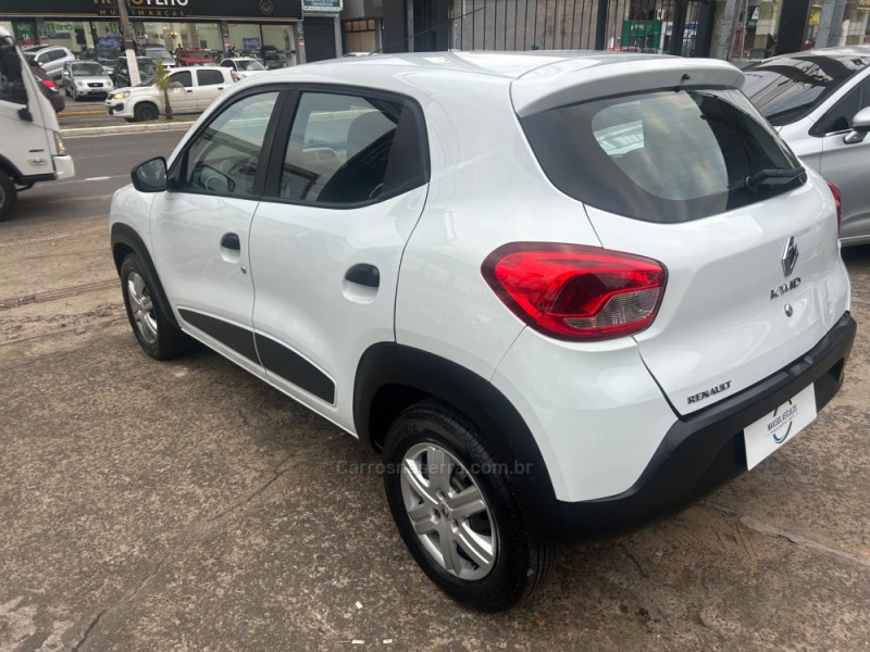 KWID 1.0 12V SCE FLEX ZEN MANUAL - 2020 - GRAVATAí
