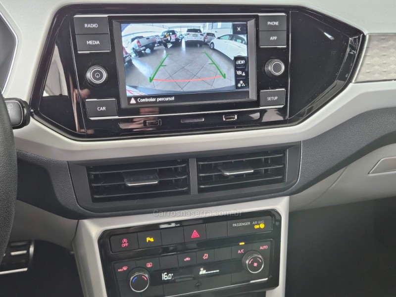 T-CROSS 1.4 HIGHLINE TSI 16V FLEX 4P AUTOMÁTICO - 2020 - TAPEJARA