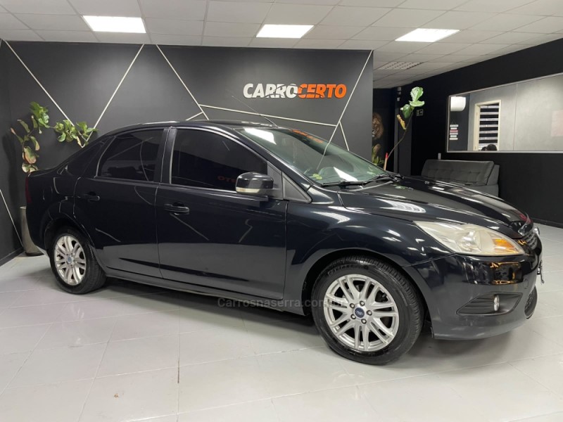 FOCUS 2.0 GLX SEDAN 16V FLEX 4P MANUAL - 2013 - NOVO HAMBURGO