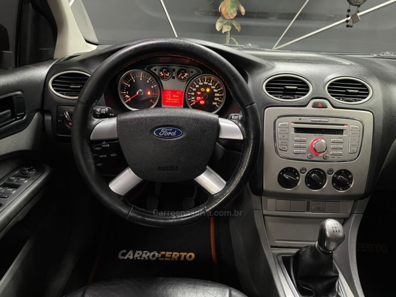 FOCUS 2.0 GLX SEDAN 16V FLEX 4P MANUAL - 2013 - NOVO HAMBURGO