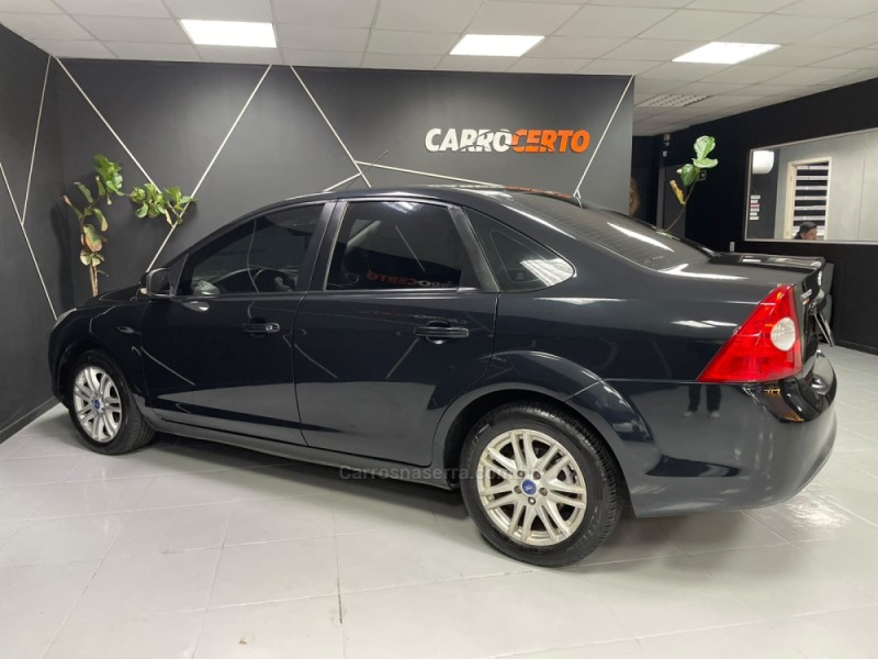 FOCUS 2.0 GLX SEDAN 16V FLEX 4P MANUAL - 2013 - NOVO HAMBURGO