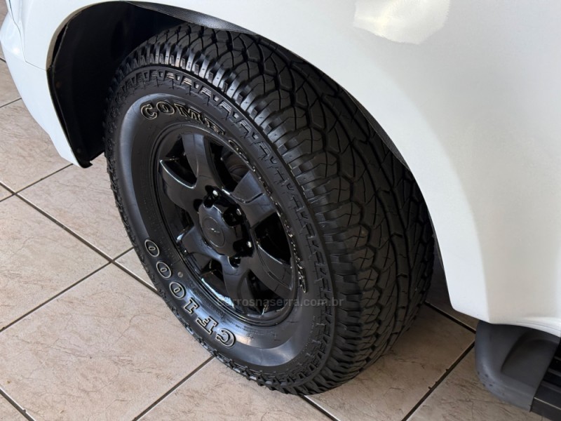 S10 2.8 LT 4X4 CD 16V TURBO DIESEL 4P MANUAL - 2013 - GUAPORé