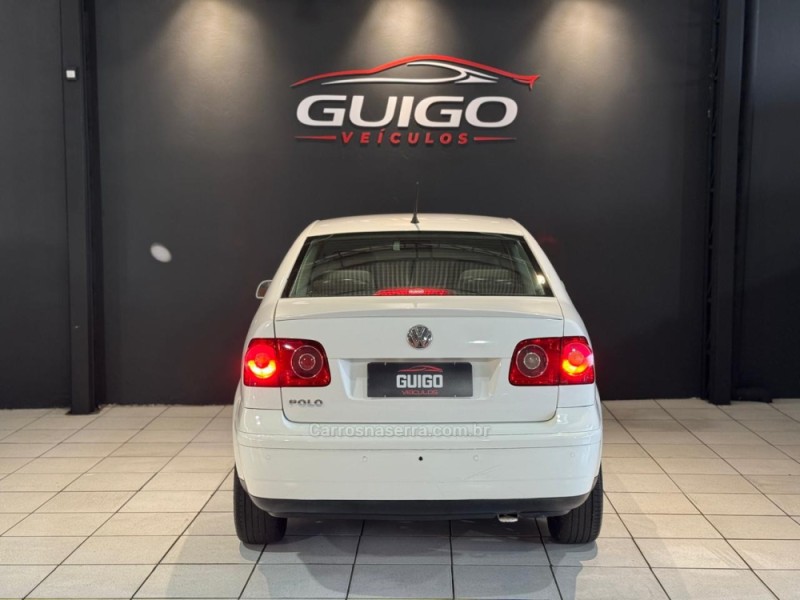 POLO SEDAN 1.6 MI 8V FLEX 4P MANUAL - 2009 - NOVO HAMBURGO