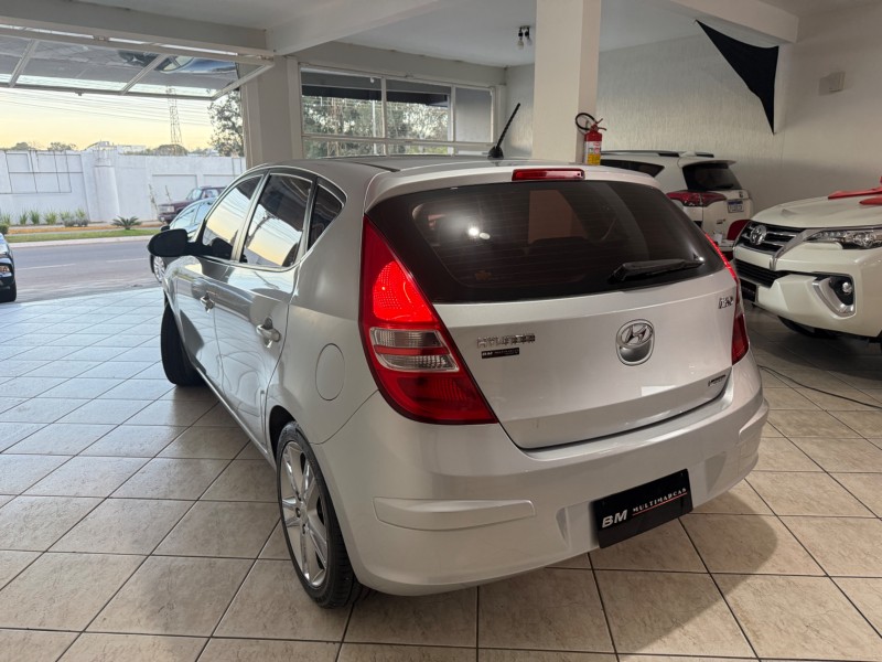 I30 2.0 MPI 16V GASOLINA 4P AUTOMÁTICO - 2011 - GUAPORé