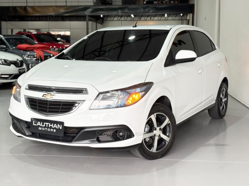 ONIX 1.4 MPFI LT 8V FLEX 4P MANUAL - 2014 - NOVO HAMBURGO