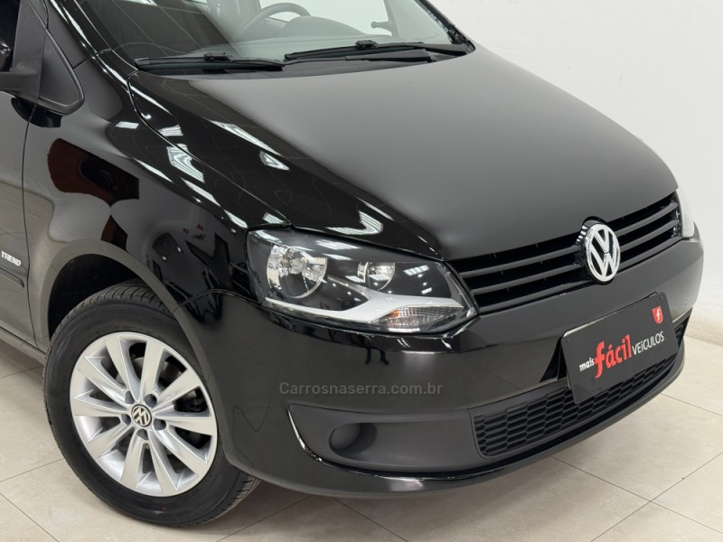FOX 1.6 MI 8V FLEX 4P MANUAL - 2013 - SANTA CRUZ DO SUL