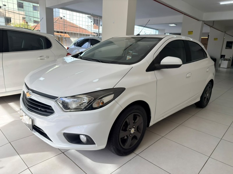ONIX 1.4 MPFI LTZ 8V FLEX 4P MANUAL - 2018 - CAXIAS DO SUL