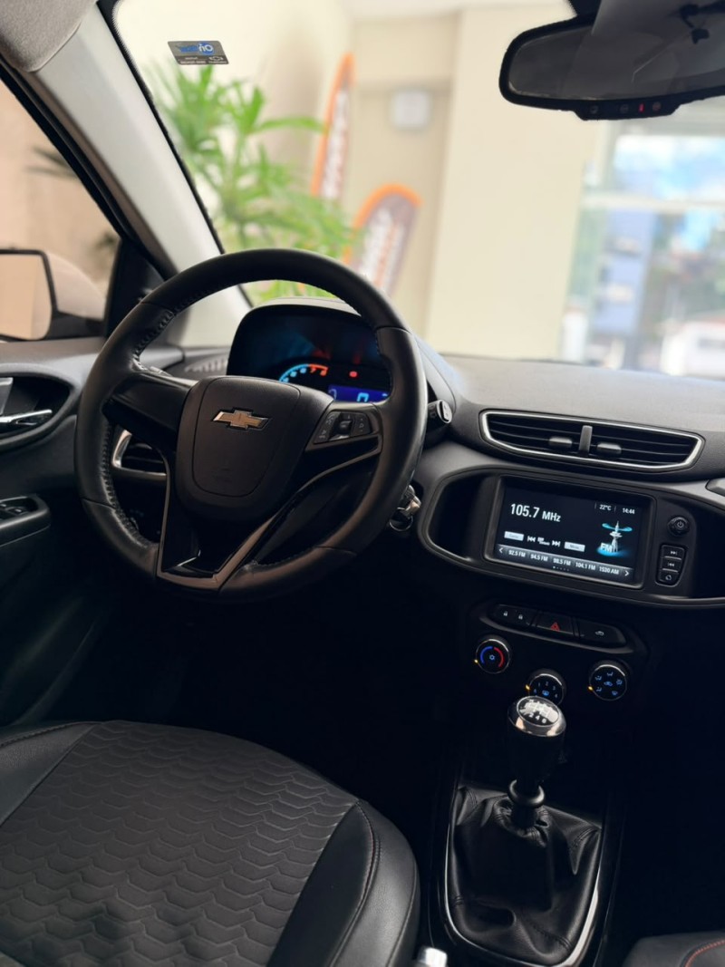 ONIX 1.4 MPFI LTZ 8V FLEX 4P MANUAL - 2018 - CAXIAS DO SUL