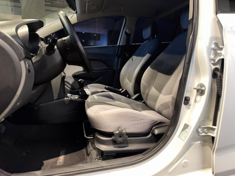 HB20 1.0 COMFORT 12V FLEX 4P MANUAL - 2016 - FARROUPILHA