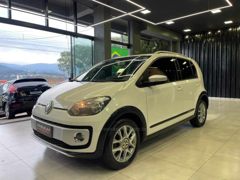 UP 1.0 CROSS 12V FLEX 4P MANUAL - 2015 - DOIS IRMãOS