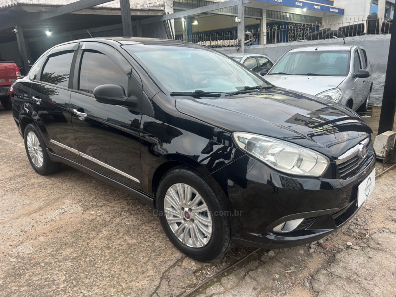 GRAND SIENA 1.6 MPI ESSENCE 16V FLEX 4P MANUAL - 2015 - GRAVATAí