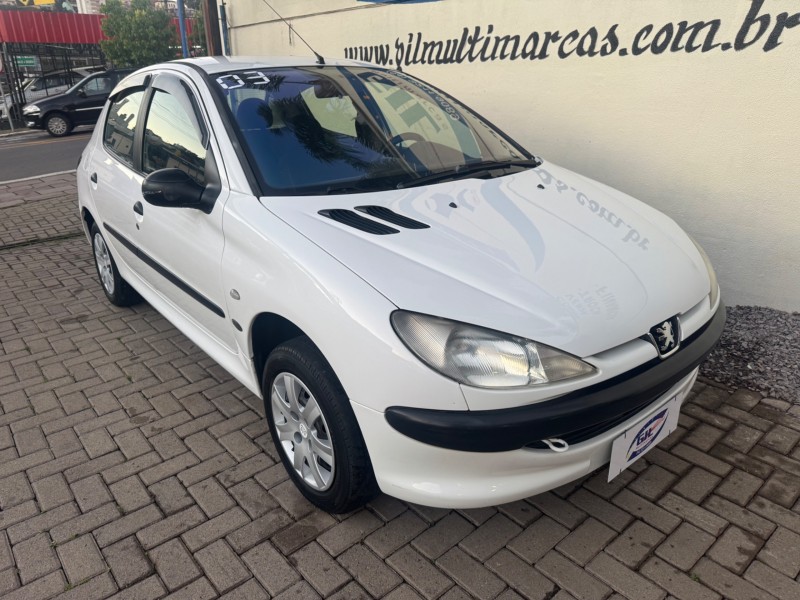 206 1.0 SELECTION 16V GASOLINA 4P MANUAL - 2003 - CAXIAS DO SUL