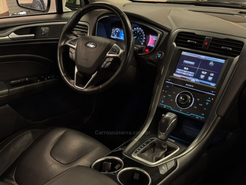 FUSION 2.0 TITANIUM AWD 16V GASOLINA 4P AUTOMÁTICO - 2013 - ESTâNCIA VELHA