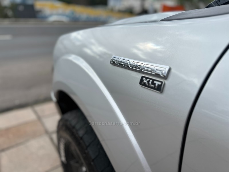 RANGER 3.0 XLT 4X4 CD 16V TURBO ELETRONIC DIESEL 4P MANUAL - 2012 - CAXIAS DO SUL