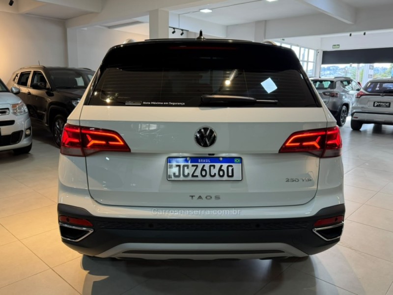 TAOS 1.4 16V HIGHLINE TSI FLEX 4P AUTOMÁTICO - 2024 - CAXIAS DO SUL