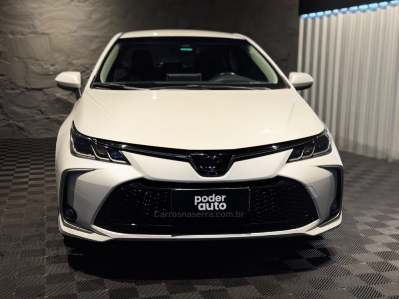 COROLLA 2.0 XEI 16V FLEX 4P AUTOMÁTICO - 2024 - FARROUPILHA