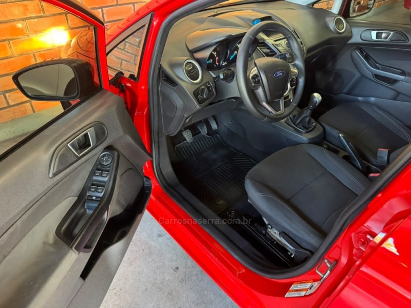 FIESTA 1.6 SE HATCH 16V FLEX 4P MANUAL - 2014 - SãO MARCOS