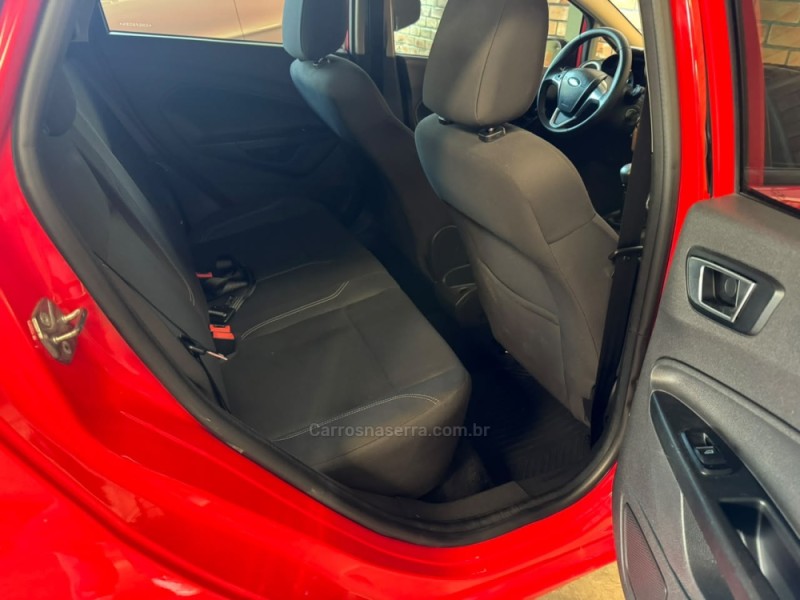 FIESTA 1.6 SE HATCH 16V FLEX 4P MANUAL - 2014 - SãO MARCOS