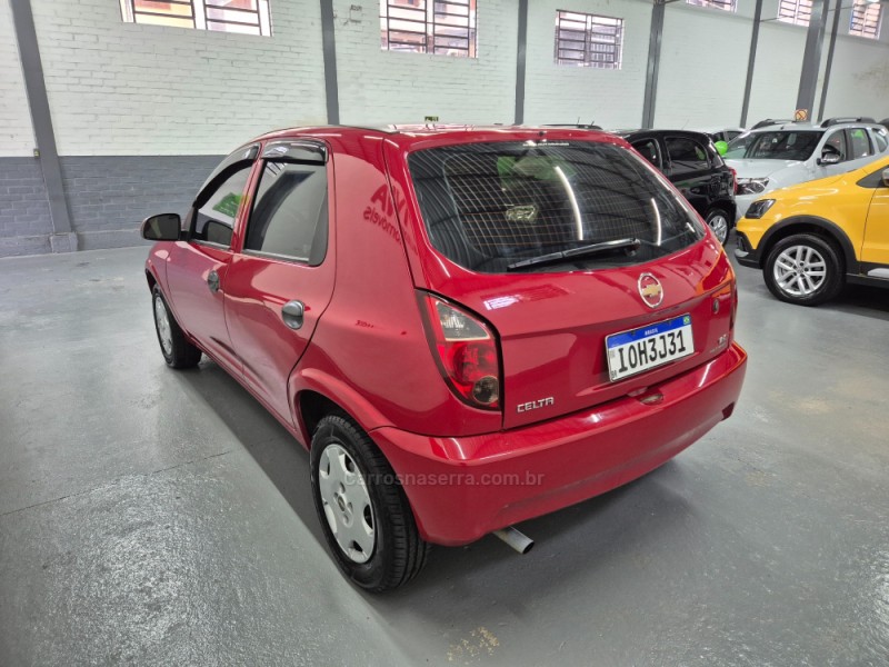 CELTA 1.0 MPFI VHC LIFE 8V FLEX 4P MANUAL - 2008 - GARIBALDI