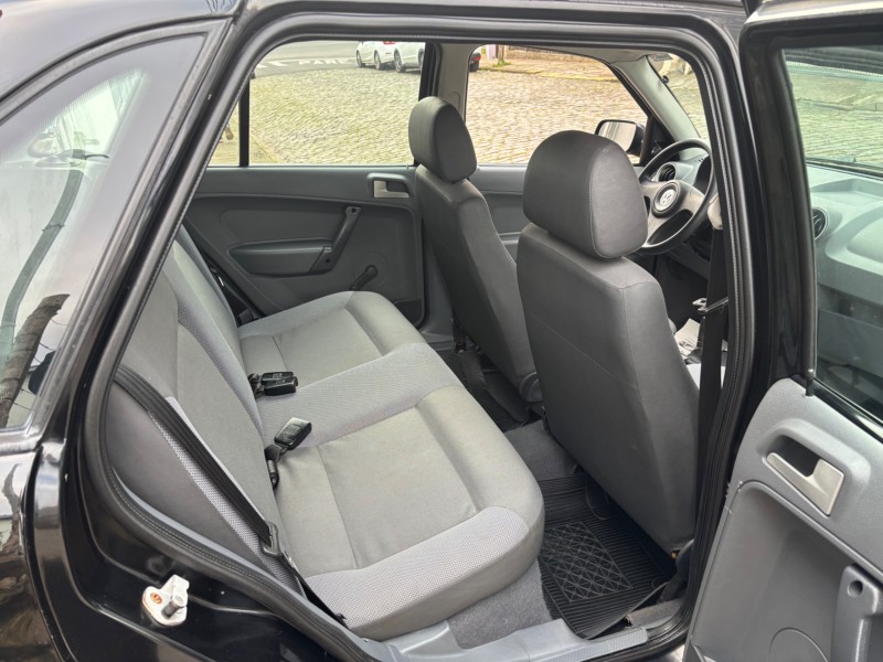 GOL 1.0 8V I-TRED FLEX 4P MANUAL - 2009 - CAXIAS DO SUL