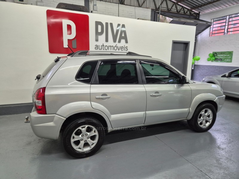 TUCSON 2.0 MPFI GLS 16V 143CV 2WD FLEX 4P AUTOMÁTICO - 2013 - GARIBALDI