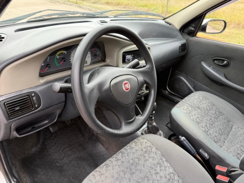 PALIO 1.0 MPI FIRE CELEBRATION 8V FLEX 4P MANUAL - 2010 - IVOTI