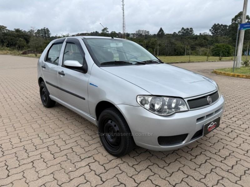 PALIO 1.0 MPI FIRE CELEBRATION 8V FLEX 4P MANUAL - 2010 - IVOTI