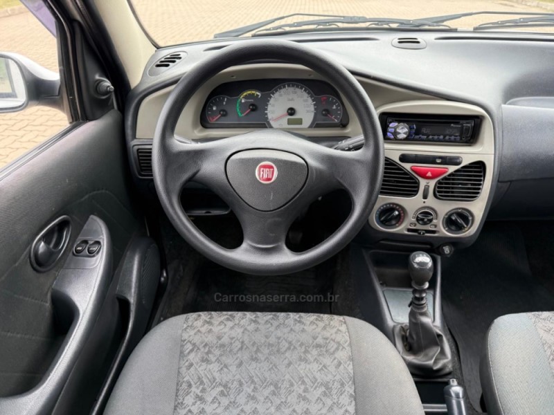 PALIO 1.0 MPI FIRE CELEBRATION 8V FLEX 4P MANUAL - 2010 - IVOTI