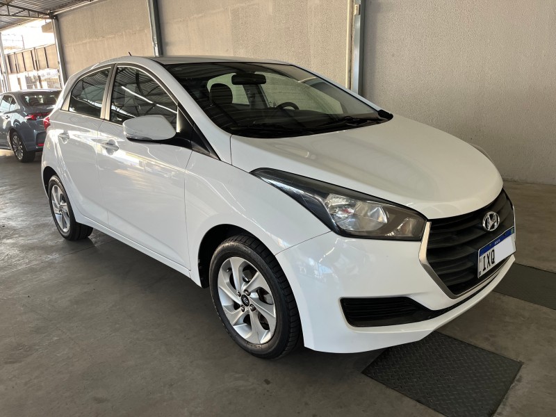 HB20 1.6 COMFORT PLUS 16V FLEX 4P AUTOMÁTICO - 2017 - CAXIAS DO SUL