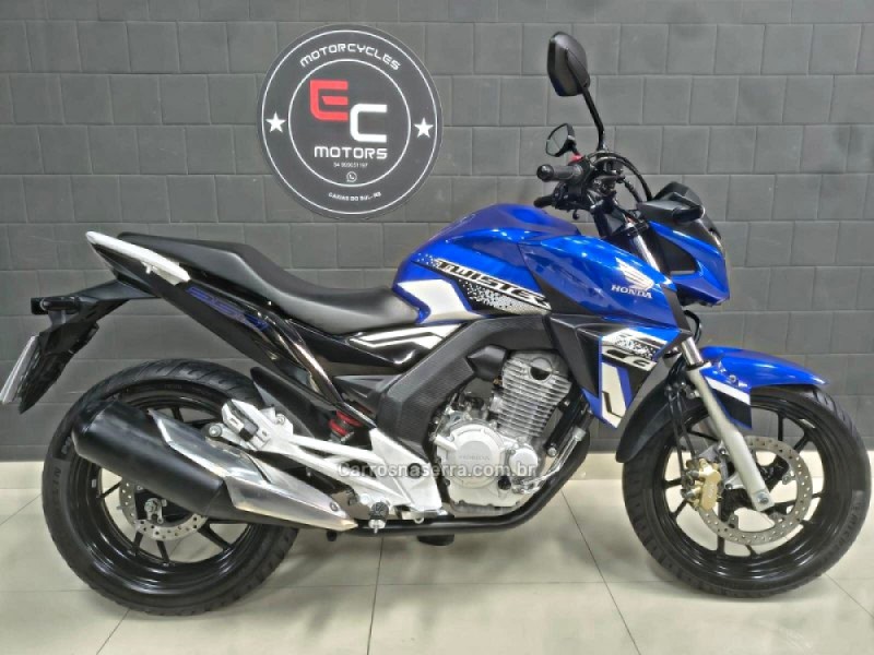 cb 250f twister cbs 2021 caxias do sul