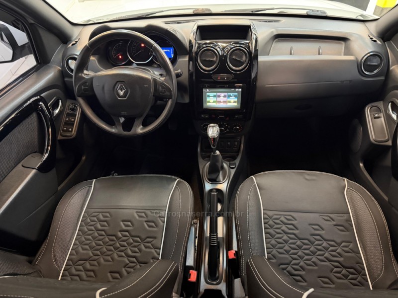OROCH 1.6 16V DYNAMIQUE FLEX 4P MANUAL - 2016 - BOM RETIRO DO SUL
