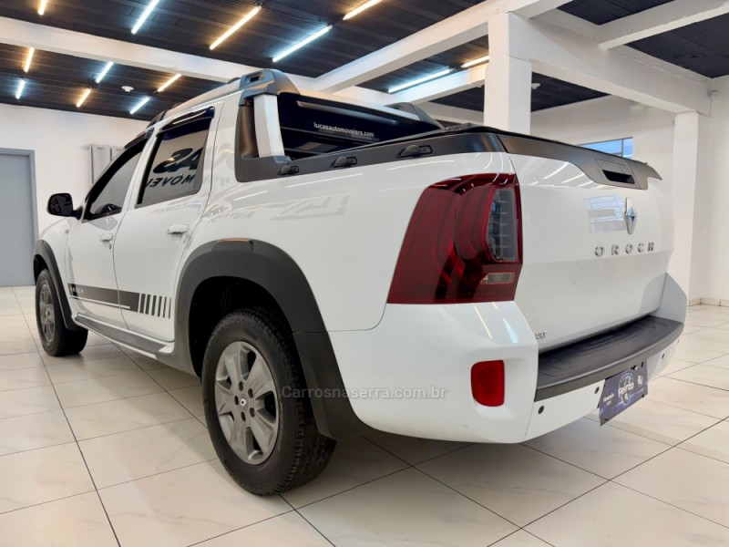 OROCH 1.6 16V DYNAMIQUE FLEX 4P MANUAL - 2016 - BOM RETIRO DO SUL