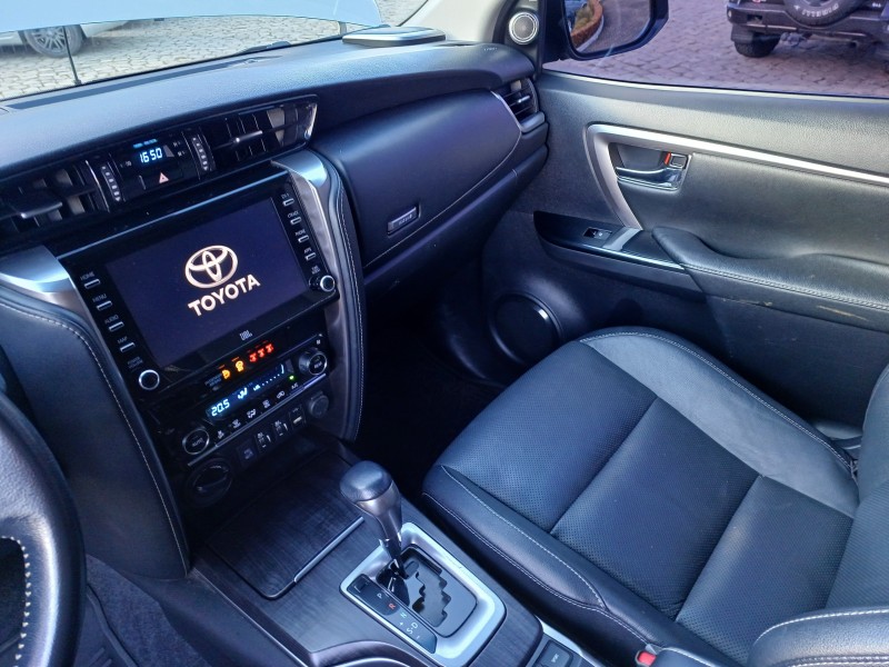 HILUX SW4 2.8 SRX 4X4 16V TURBO INTERCOOLER DIESEL 4P AUTOMÁTICO - 2021 - FLORES DA CUNHA