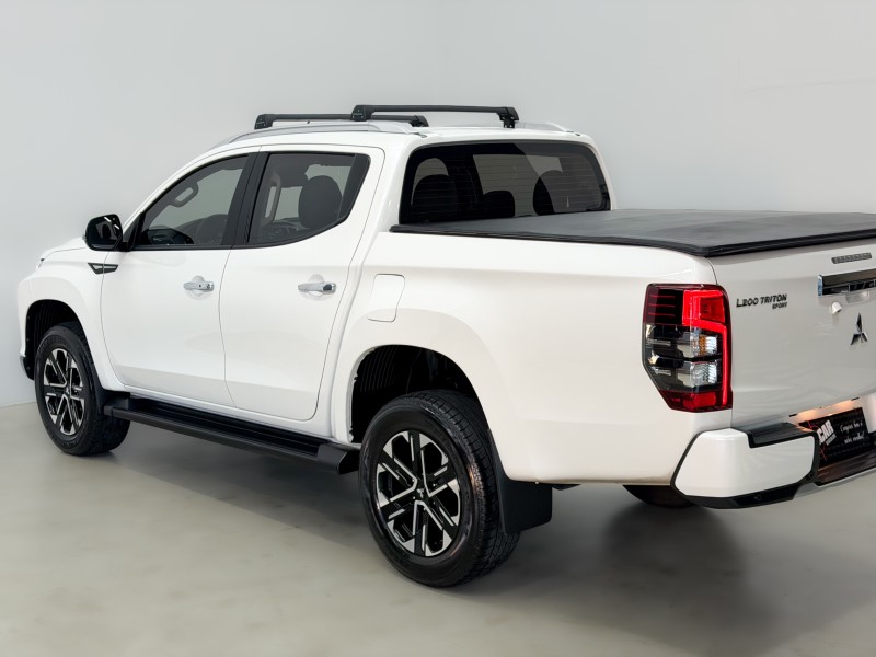 L200 TRITON 2.4 HPE-S SPORT 4X4 CD 16V DIESEL 4P AUTOMÁTICO - 2025 - CAXIAS DO SUL