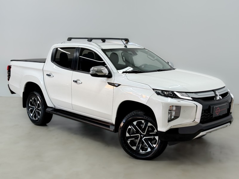 l200 triton 2.4 hpe s sport 4x4 cd 16v diesel 4p automatico 2025 caxias do sul