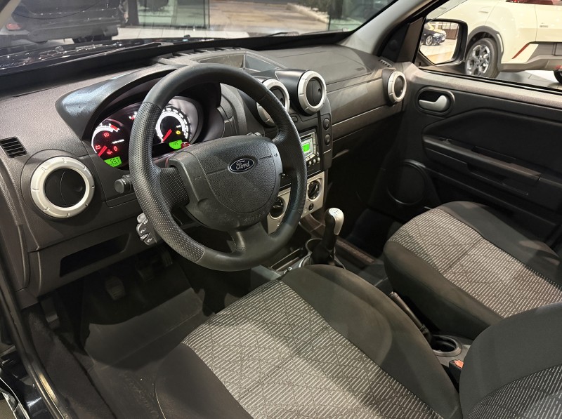 ECOSPORT 1.6 FREESTYLE 8V FLEX 4P MANUAL - 2011 - FARROUPILHA