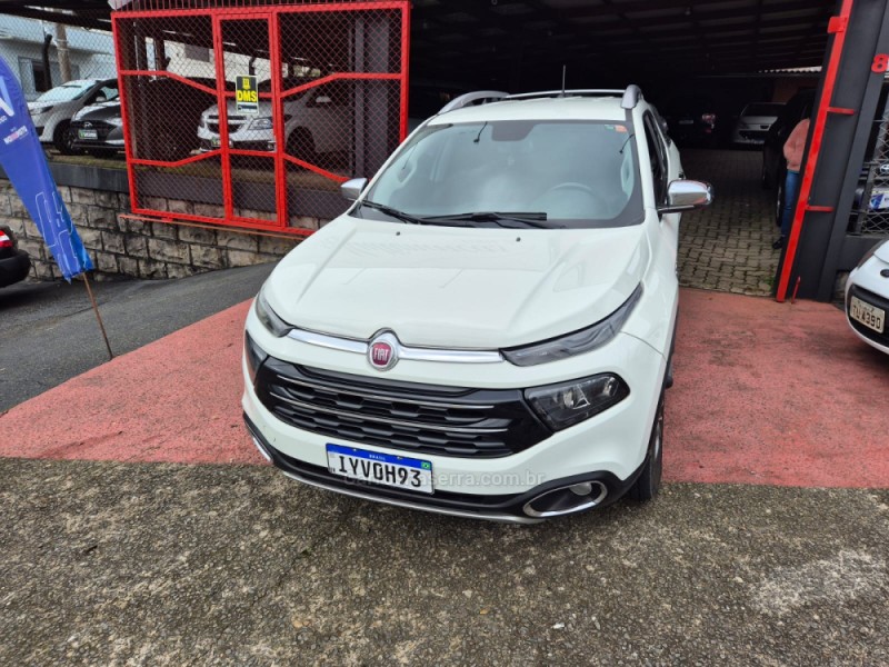 TORO 2.0 16V TURBO DIESEL FREEDOM 4WD MANUAL - 2019 - FARROUPILHA