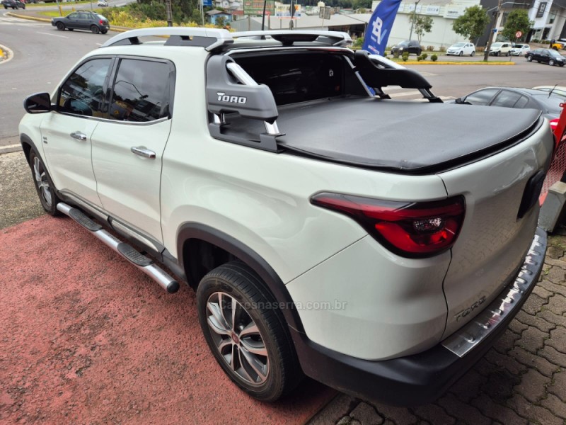 TORO 2.0 16V TURBO DIESEL FREEDOM 4WD MANUAL - 2019 - FARROUPILHA
