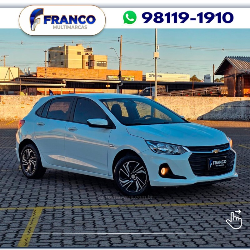 ONIX 1.0 LT 12V TURBO FLEX 4P MANUAL - 2024 - VACARIA