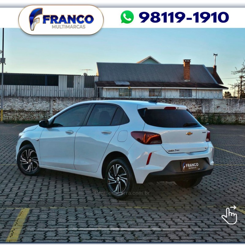 ONIX 1.0 LT 12V TURBO FLEX 4P MANUAL - 2024 - VACARIA