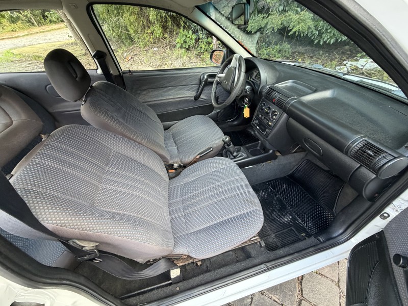 CORSA 1.0 MPFI SUPER 8V GASOLINA 2P MANUAL - 1999 - CAXIAS DO SUL