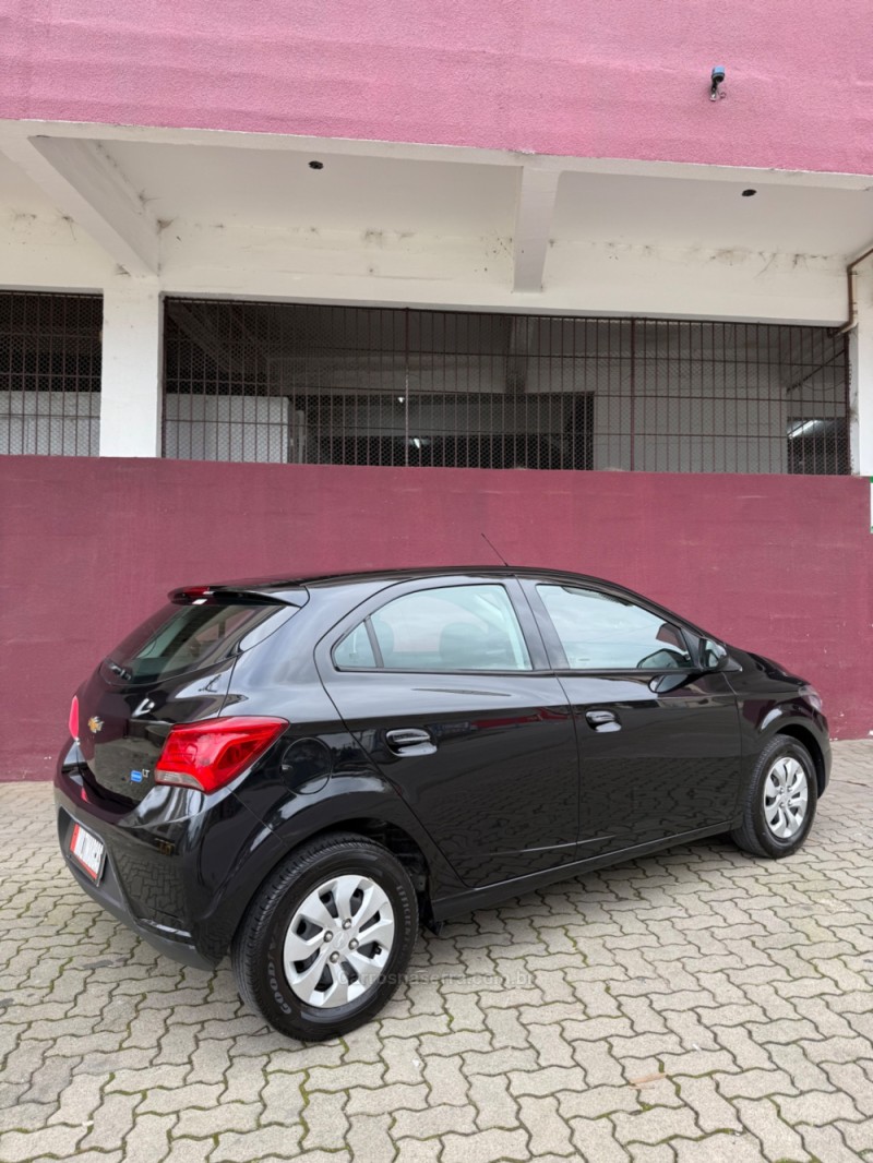 ONIX  - 2018 - CAXIAS DO SUL
