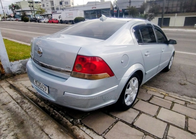 VECTRA 2.0 MPFI ELEGANCE 8V FLEX 4P MANUAL - 2006 - CAXIAS DO SUL