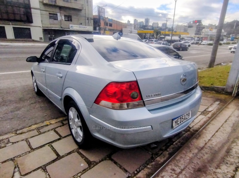 VECTRA 2.0 MPFI ELEGANCE 8V FLEX 4P MANUAL - 2006 - CAXIAS DO SUL