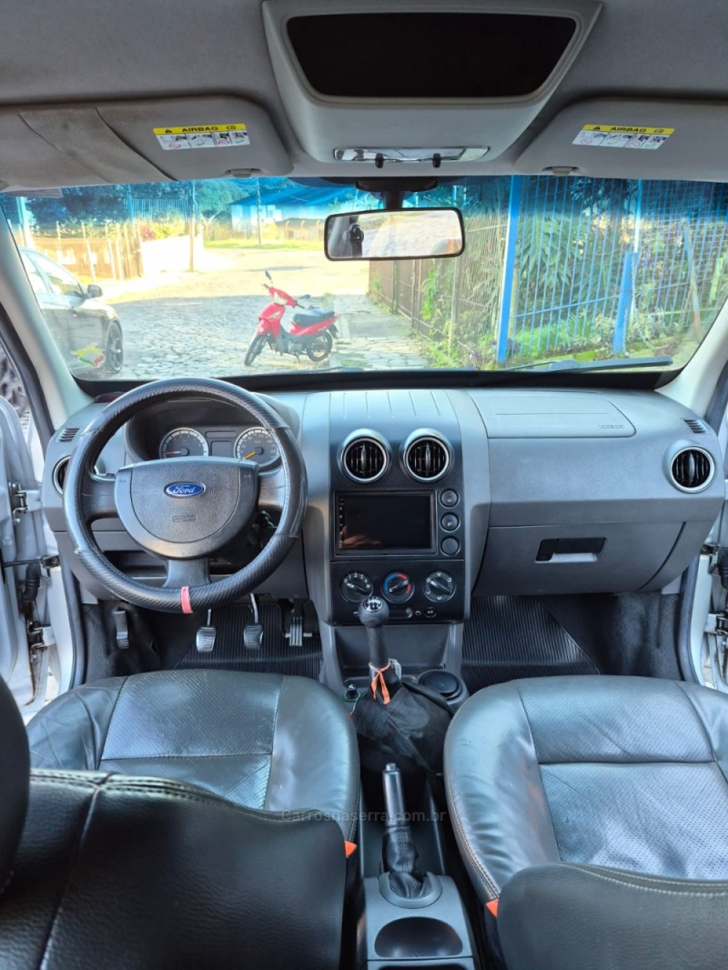 ECOSPORT 2.0 XLT 16V FLEX 4P MANUAL - 2005 - BENTO GONçALVES