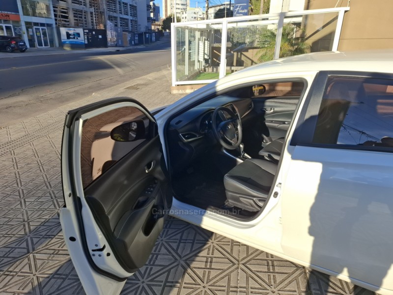 YARIS 1.3 16V FLEX XL PLUS TECH MULTIDRIVE17 - 2020 - CAXIAS DO SUL