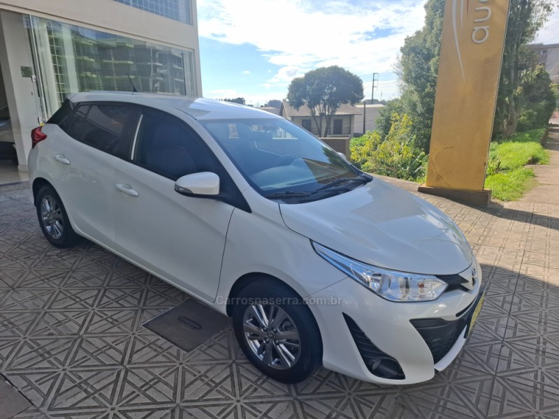 yaris 1.3 16v flex xl plus tech multidrive17 2020 caxias do sul