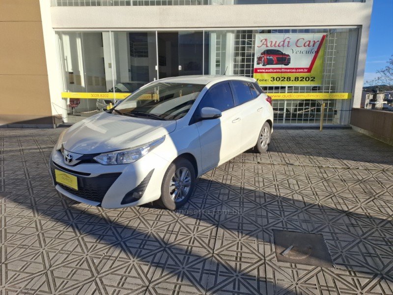 YARIS 1.3 16V FLEX XL PLUS TECH MULTIDRIVE17