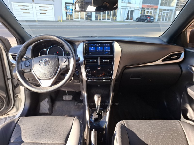YARIS 1.3 16V FLEX XL PLUS TECH MULTIDRIVE17 - 2020 - CAXIAS DO SUL