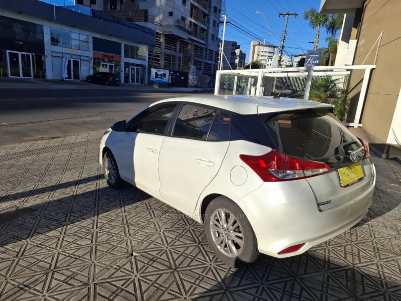 YARIS 1.3 16V FLEX XL PLUS TECH MULTIDRIVE17 - 2020 - CAXIAS DO SUL